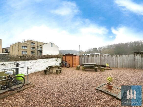 1 bed House Share to rent Image 10