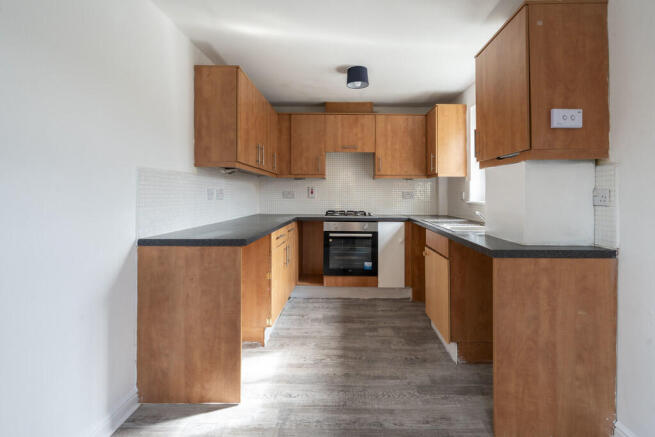 17 Tollbraes Road...