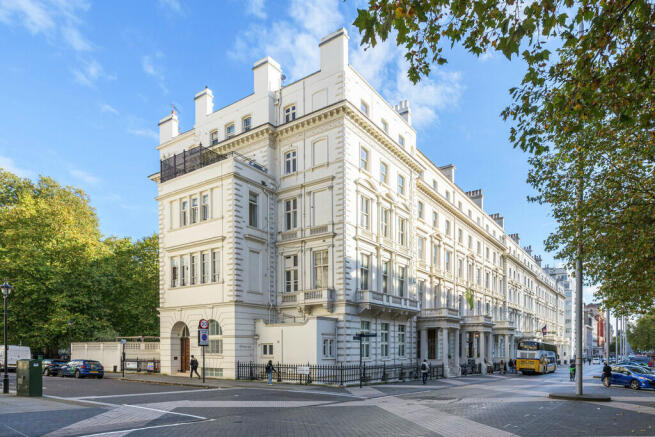 49C Princes Gate ...