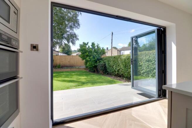 4 bed Terraced for sale Image 5