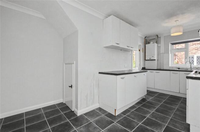 2 bed Semi-Detached for sale Image 8