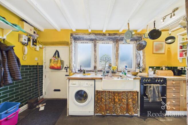 3 bed Terraced for sale Image 6