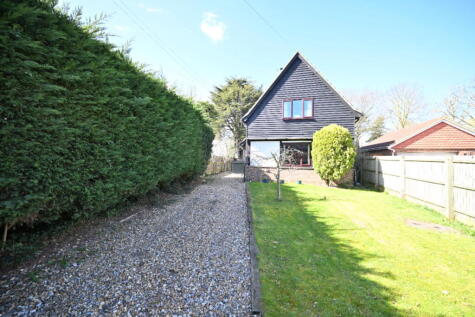 'The Cottage' Northwood Avenue, High Halstow, Rochester, ME3 8SX