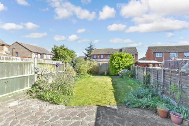 Drakes Close, Upchurch, Sittingbourne, Kent - More
