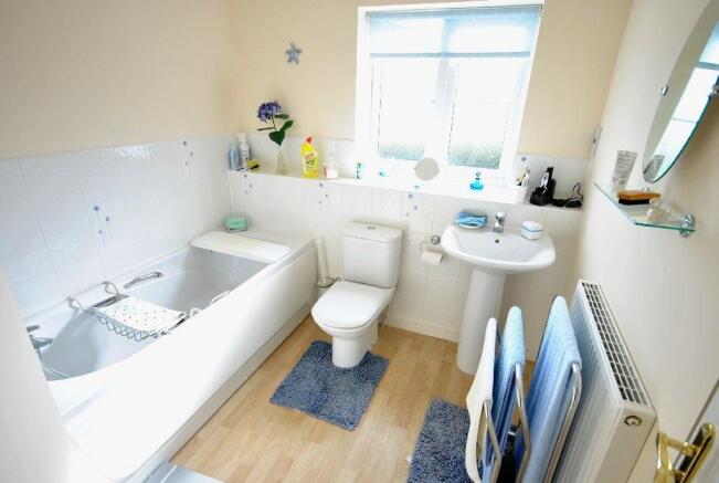 Photo 10