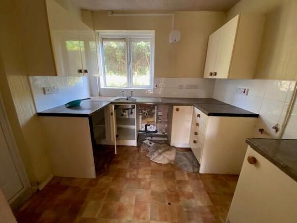 41 Gargrave Avenue, Bolton, Greater Manchester BL1 5UQ photo 5