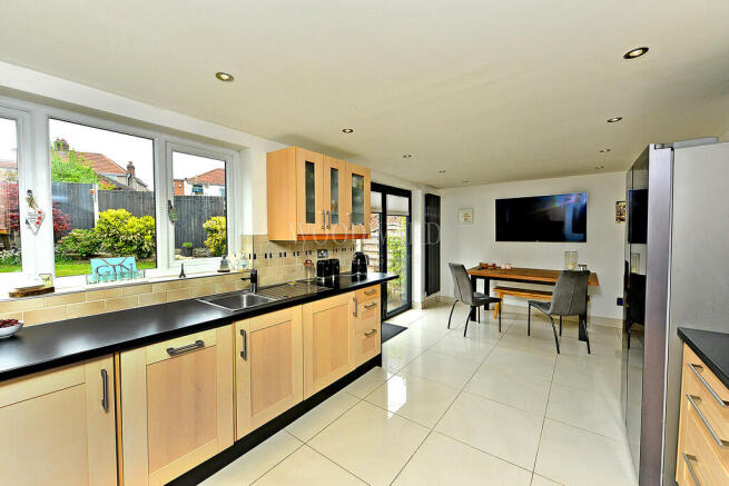 Kitchen/Dining Ro...