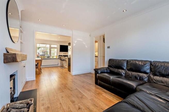 8643367-interior03-800.jpg