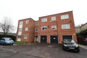 4, Thirkhill Place, Manchester M30 9AA