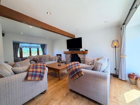 15 bed Detached for sale Image 6