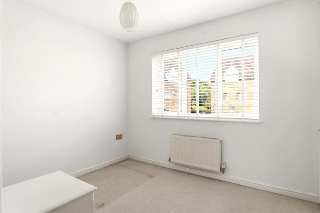 4 bed Detached for sale Image 10