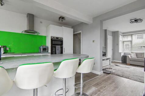 Evenlode Crescent, Coventry, CV6