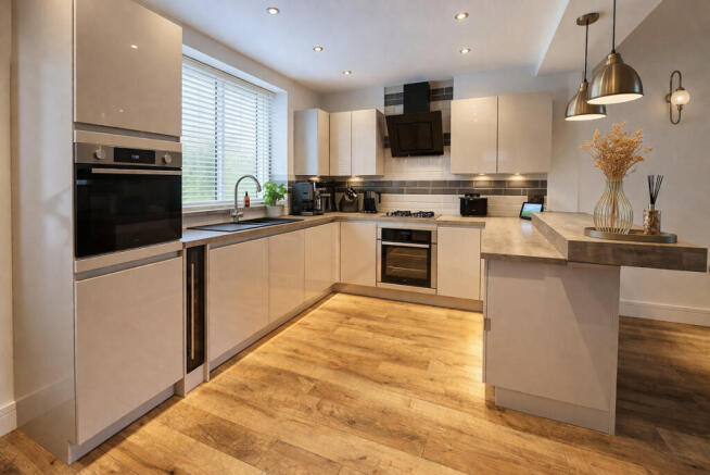 Woodlands Avenue, Blackburn, BB2 photo 4