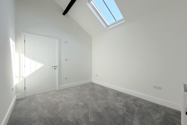 2 bed Bungalow for sale Image 8