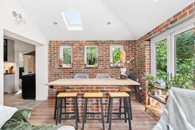 3 bed Detached for sale Image 10