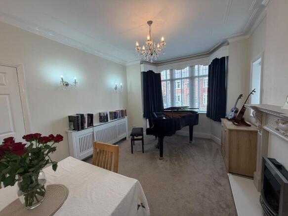 Birchway Avenue, Blackpool photo 5