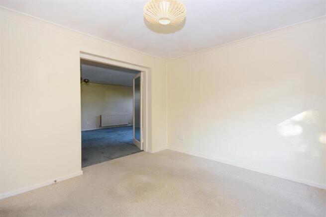 5 Wingfield Close-24.jpg