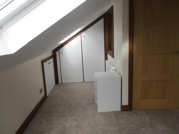 a-gospelhall36.bed4.5.JPG