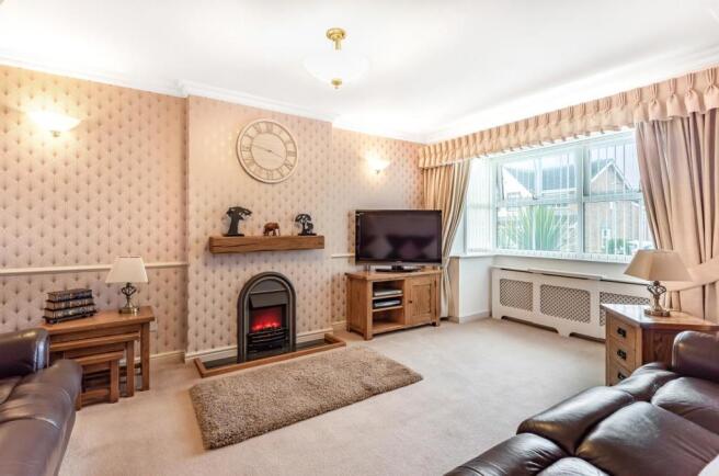 SITTING ROOM