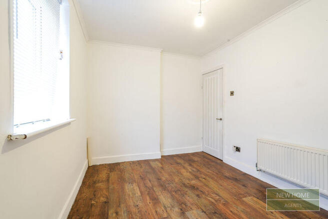 3 bed Semi-Detached for sale Image 12