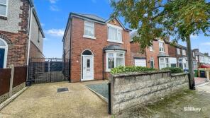 30, Perlethorpe Avenue, Mansfield NG19 7EH