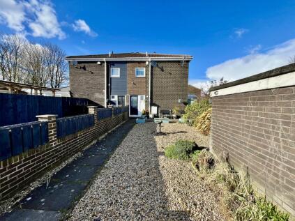 Van Mildert Close, Peterlee, County Durham, SR8