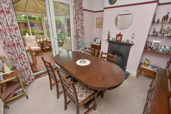 Acre Lane, Bromborough photo 4