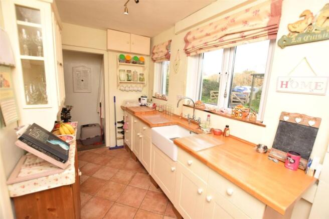 Kitchen Alt