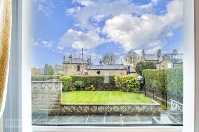 2 bed Apartment for sale Image 9