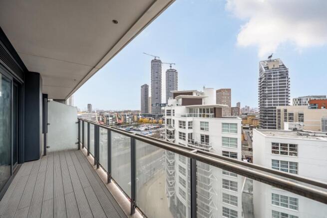 1389334-7-694038e...