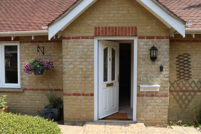 Bungalow 5