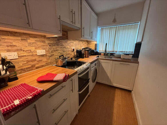 processed-061F5BC...