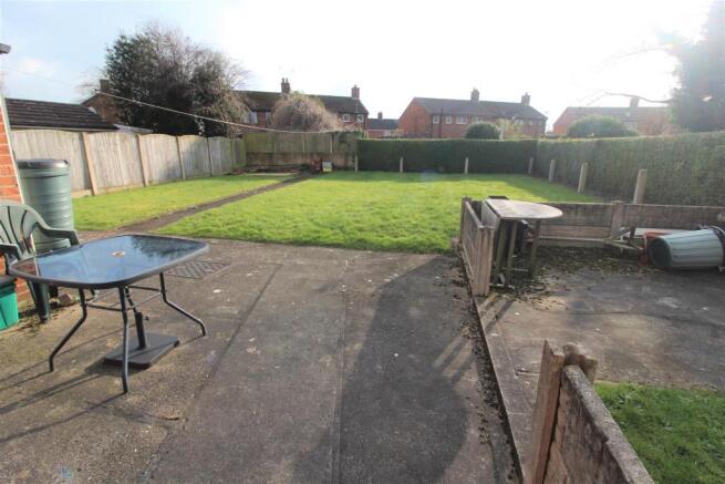 Rear Garden 1.jpg