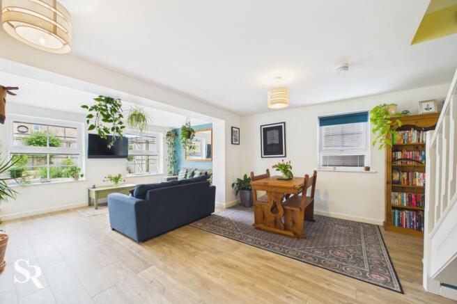 Open Plan Living & Dining Area