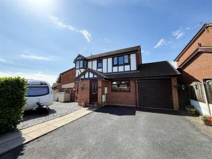 Jasmin Way, Packmoor