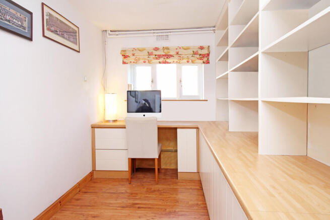 Photo 10