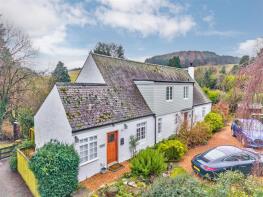 Secret Garden, Kinnaird Village, Kinnaird, Perth PH14 9QY