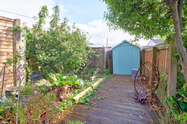 Rear garden iii.jpg