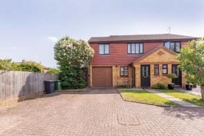 3, Alder Close, Slough SL1 5DQ