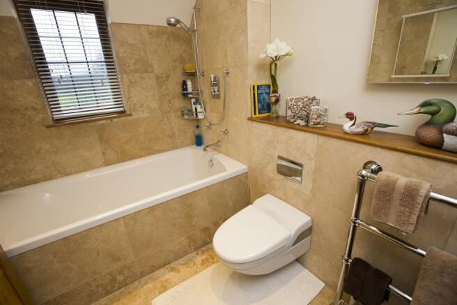 Bath1.jpg