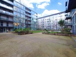 107, Cardinal Building Highpoint Village, Station Approach, Hayes UB3 4FD