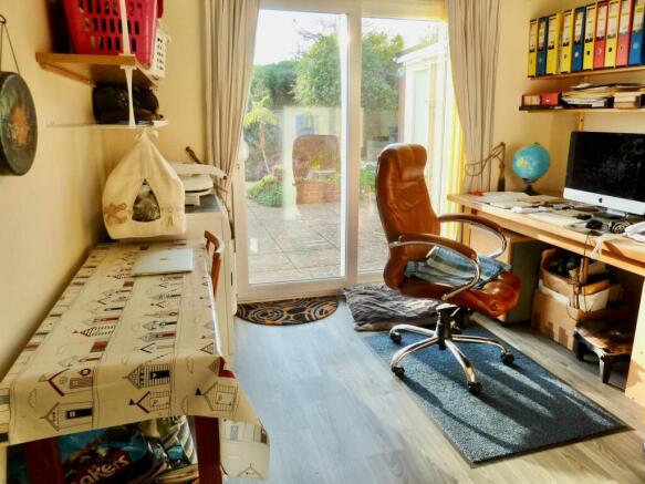 Photo 8