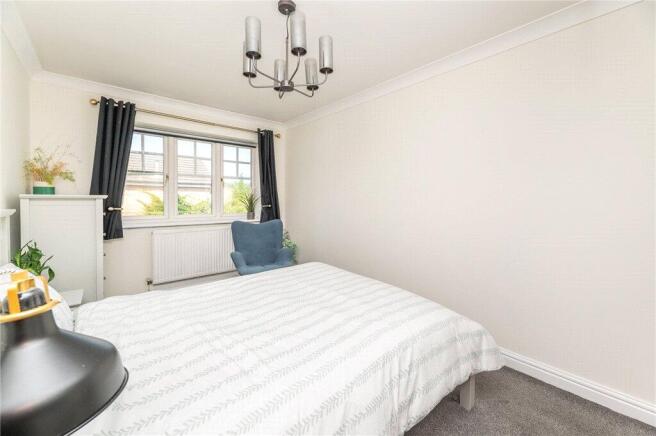 3 bed Semi-Detached for sale Image 11