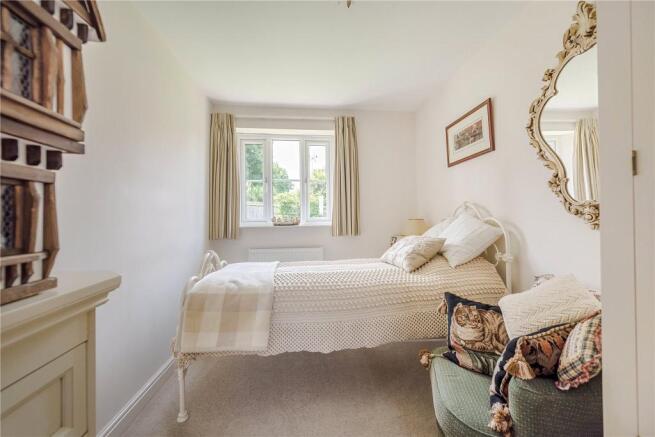 Bedroom 3/Study
