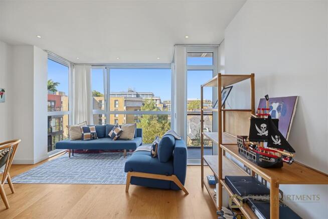 Hepworth Court SW1W 8QP-6.jpg