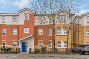 Flat 7, 1 Reef House, Tide Close, Mitcham CR4 2GL