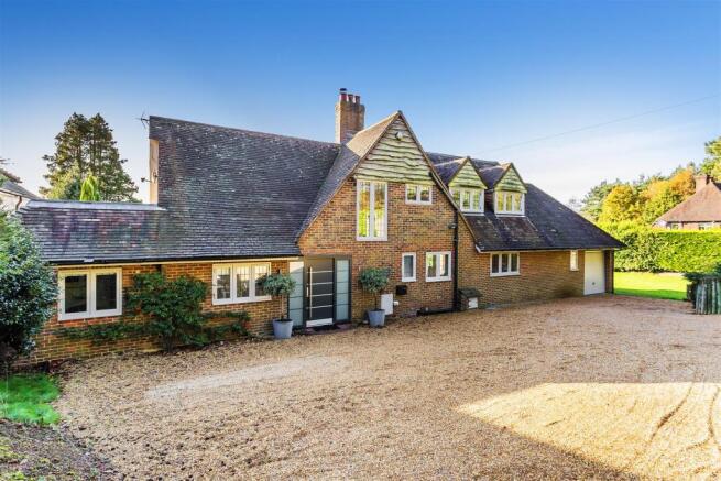 house. estate agency Hindhead