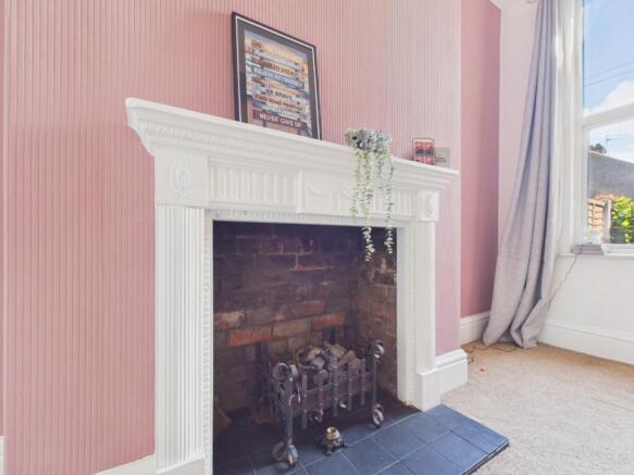 5 bed Terraced for sale Image 12
