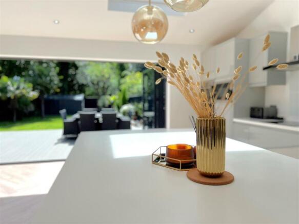 kitchen 13.jpg