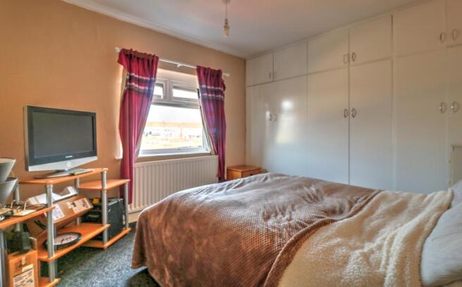 Bedroom 2.1